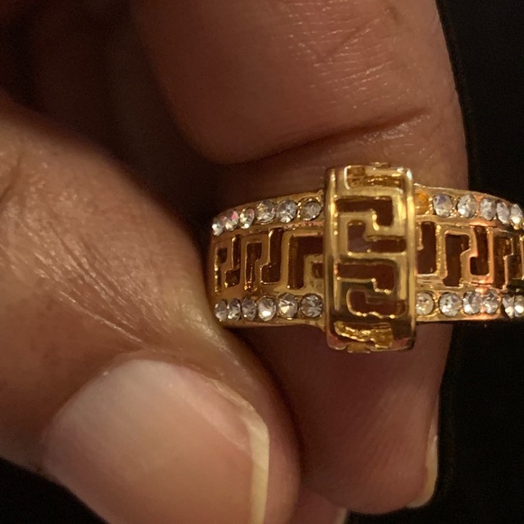 Ring - Picture 5 of 5